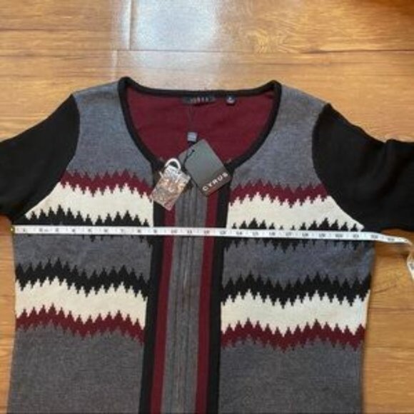Cyrus Cardigan Sweater Size XL NWT - Picture 3 of 10